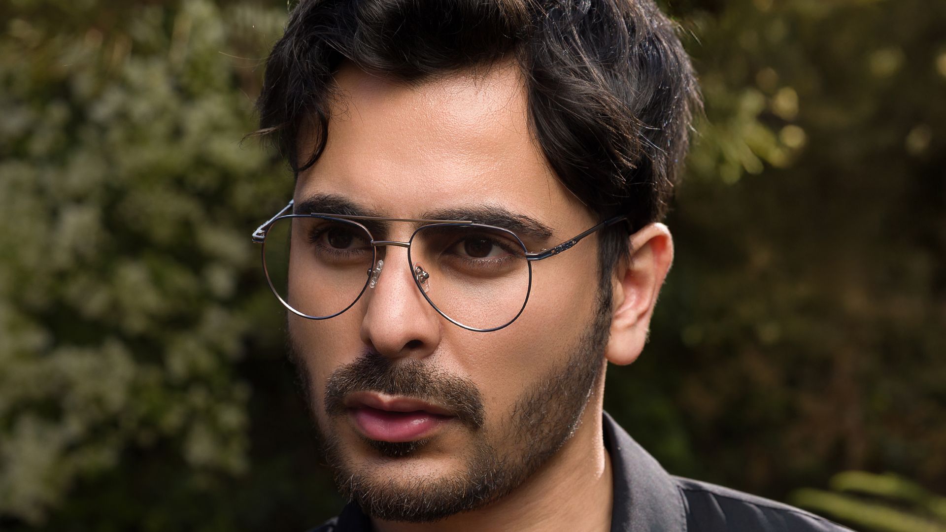 Man wearing Biaggi metal aviator optical frames